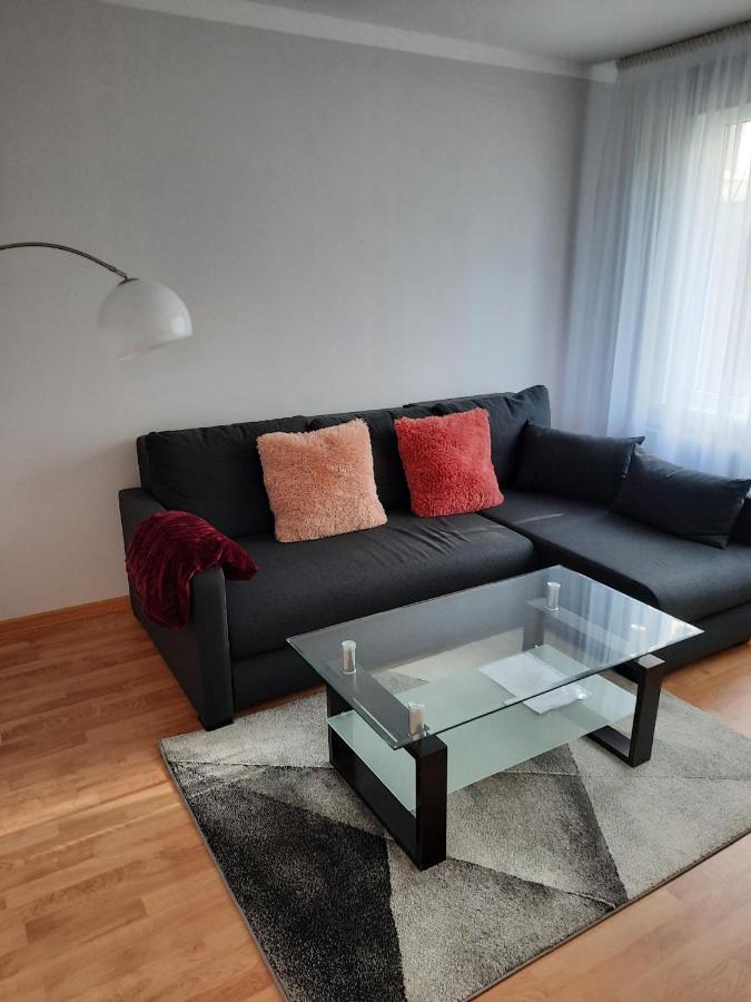 Luena Apartment เยลกาวา ภายนอก รูปภาพ